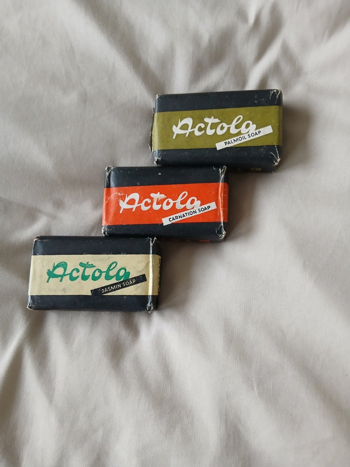 Vintage Actola Zeepjes - Palmoil, Carnation, Jasmin Soap, Ophalen of Verzenden, Gebruikt
