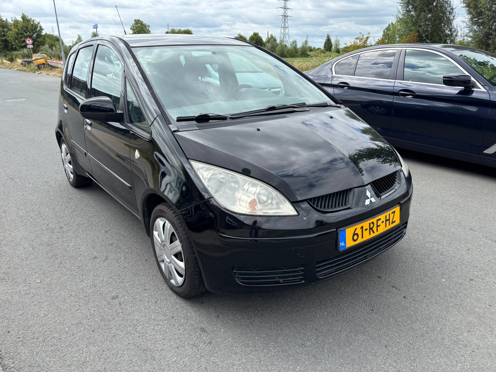 Mitsubishi Colt 1.3 CZ5 2005 Zwart 5drs met Airco!, 31 €/maand, Origineel Nederlands, Bedrijf, Handgeschakeld