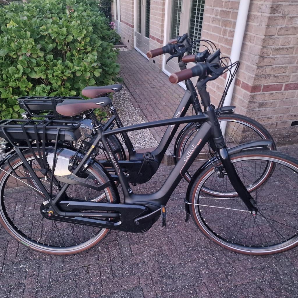 Prachtige Gazelle C8 Orange Bosch middenmotor 500Wh, Fietsen en Brommers, Ophalen, Zo goed als nieuw, 50 km per accu of meer, 55 tot 59 cm