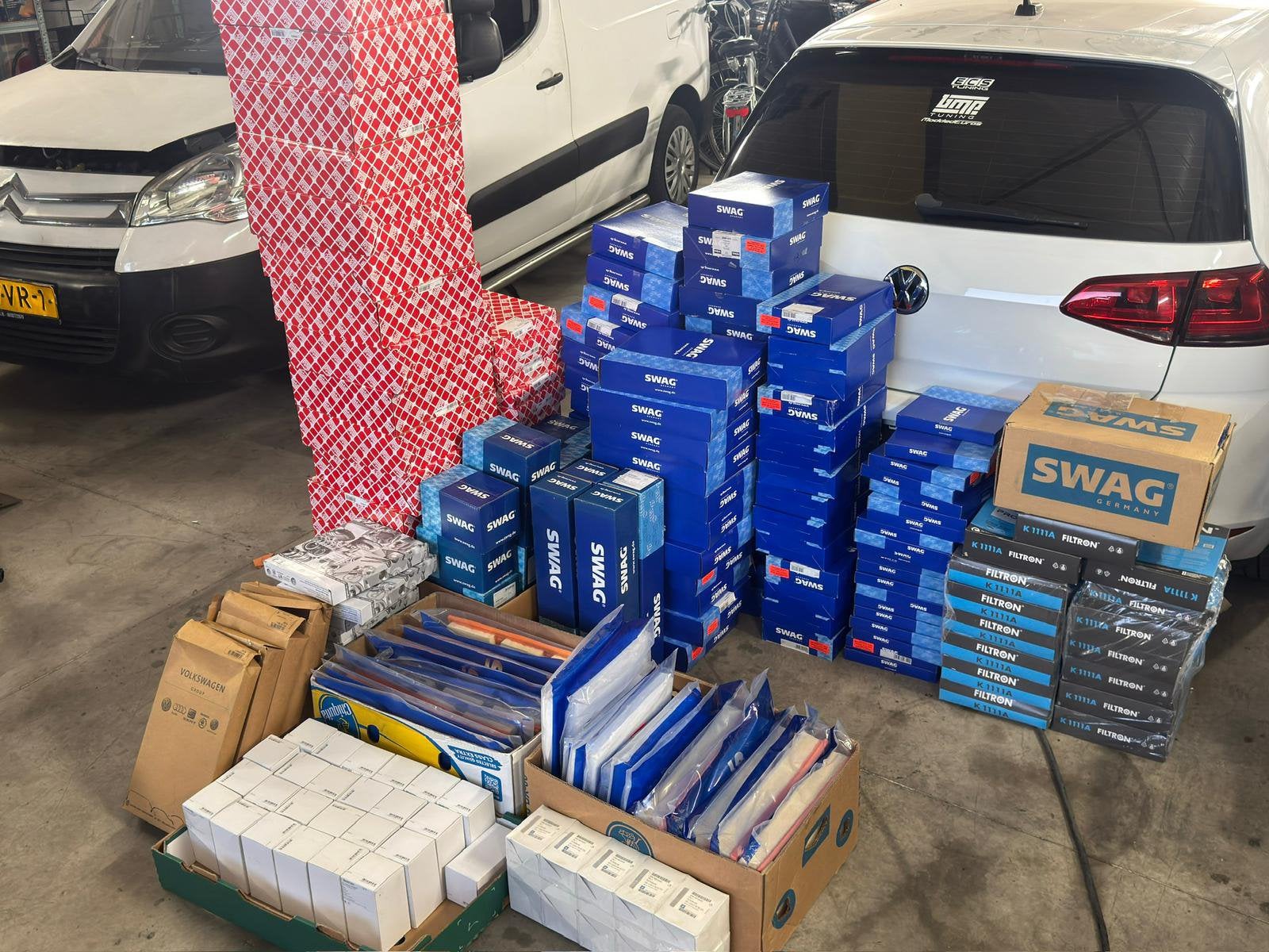 Grote partij autofilters VAG VW Audi Mercedes BMW, Auto-onderdelen, Ophalen, Nieuw, Universele onderdelen
