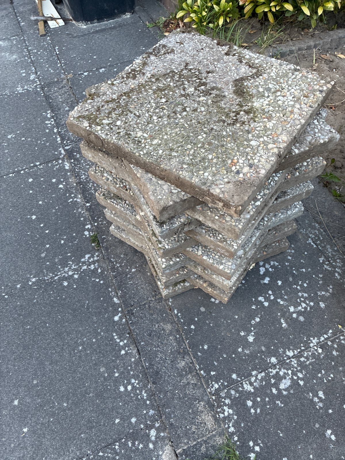 Gebruikte terrastegels grindtegels, Ophalen, Gebruikt, Minder dan 5 m², Beton