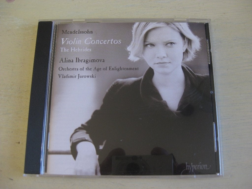 Mendelssohn: violinconcertos & Hebride: Ibragimova, Jurowski, Cd's en Dvd's, Cd's | Klassiek, Zo goed als nieuw, Romantiek, Orkest of Ballet