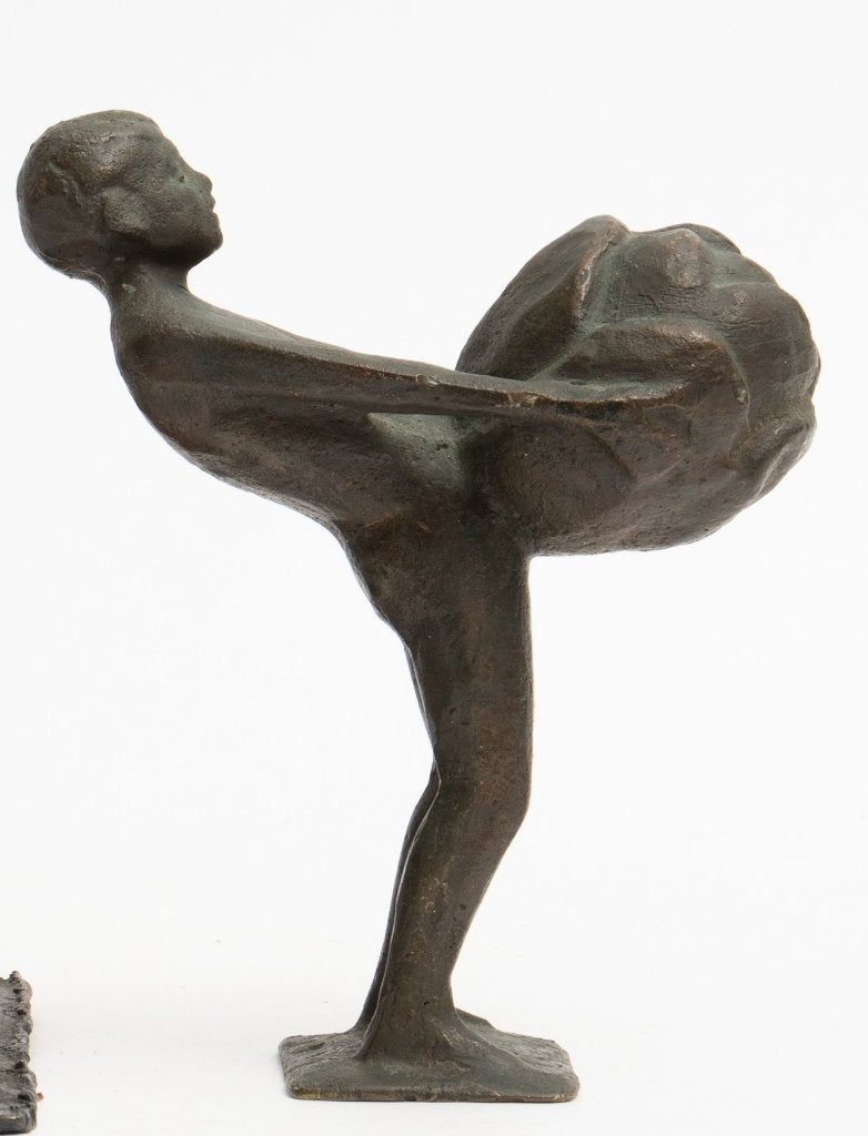 Jan Kip (1926-1987) “Boeskool menneke“ bronzen beeld, Minder dan 20 cm, Ophalen of Verzenden, Brons, Beeld