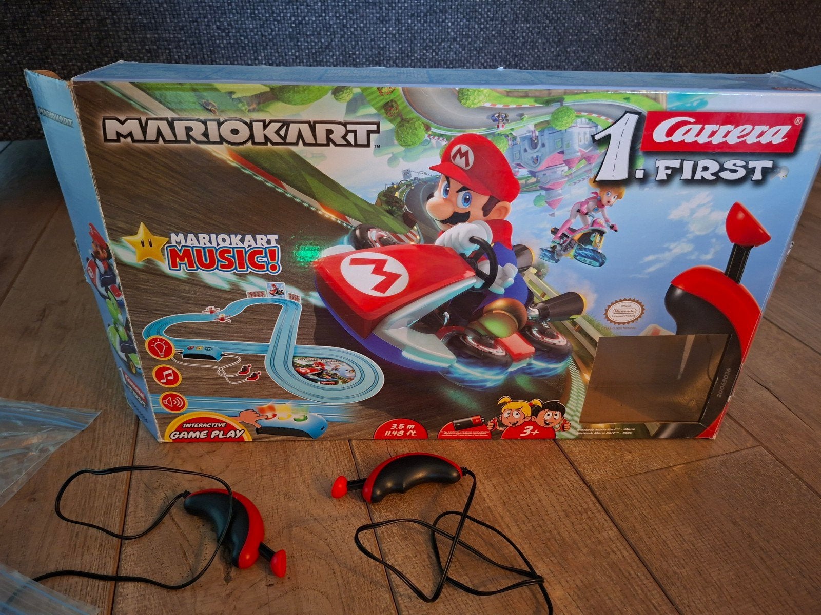 Carrera first racebaan - mariokart, Kinderen en Baby's, Speelgoed | Racebanen, Carrera, Ophalen of Verzenden, Elektrisch, Racebaan