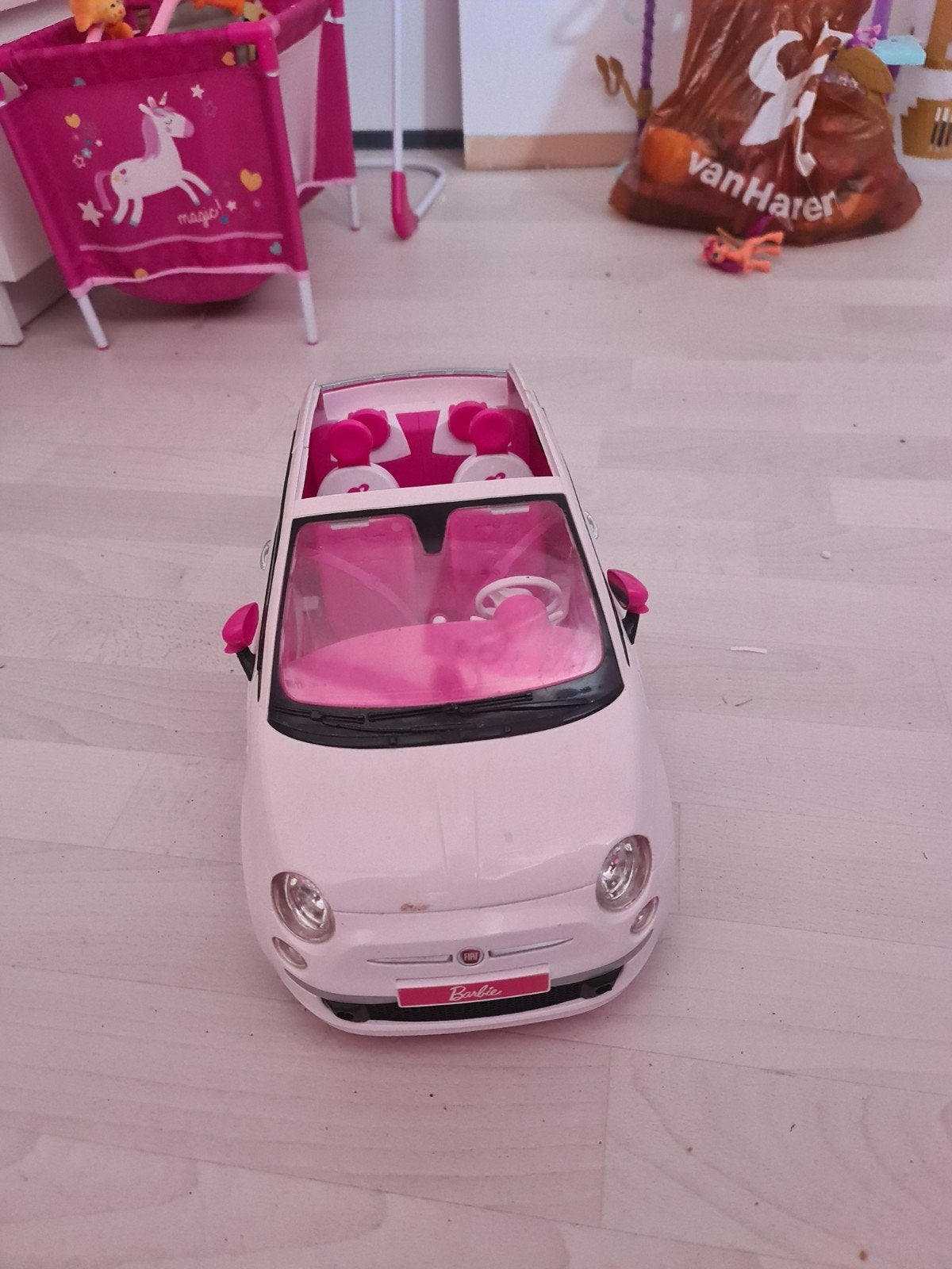 Barbie Fiat 500 Speelgoedauto Roze, Ophalen of Verzenden, Gebruikt