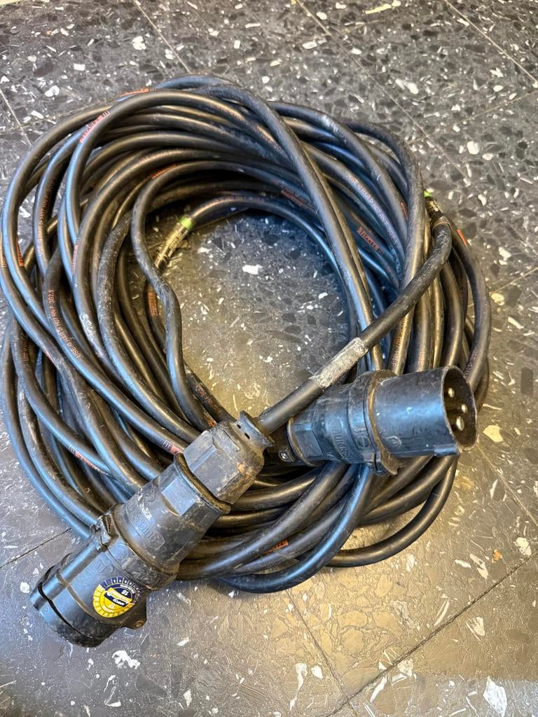 Zware stroomkabel met 3-polige stekkers, Ophalen of Verzenden, Gebruikt, Kabel of Snoer