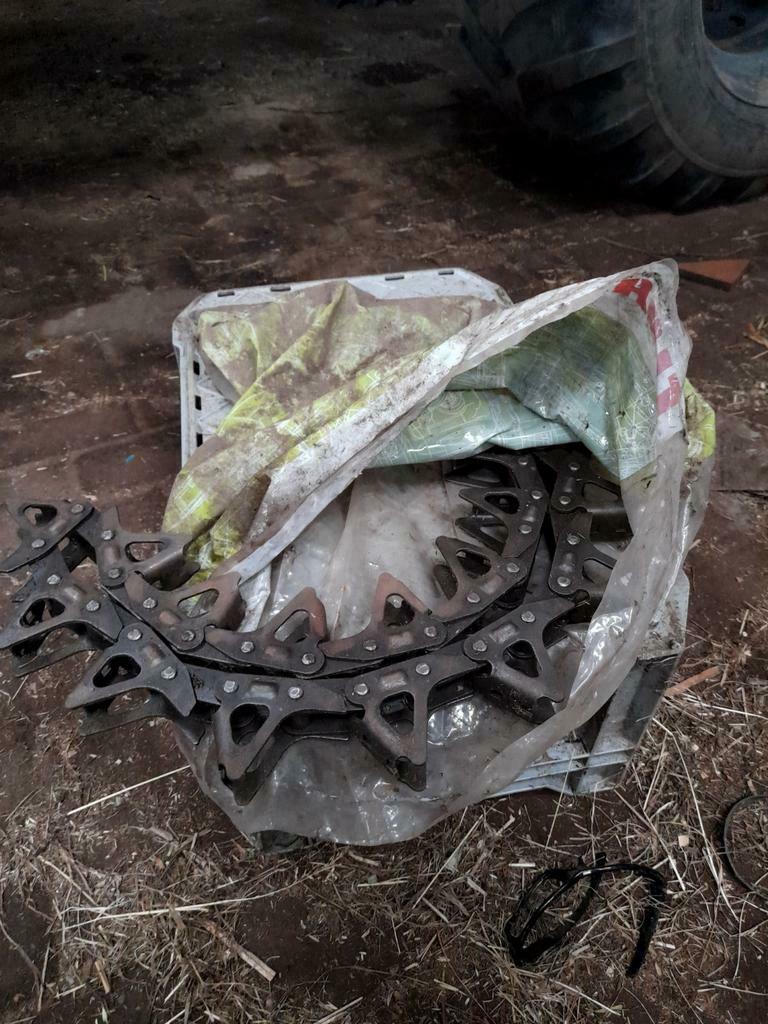 Nieuwe Ketting claas mais bek ook nog div schijven, Zakelijke goederen, Ophalen of Verzenden
