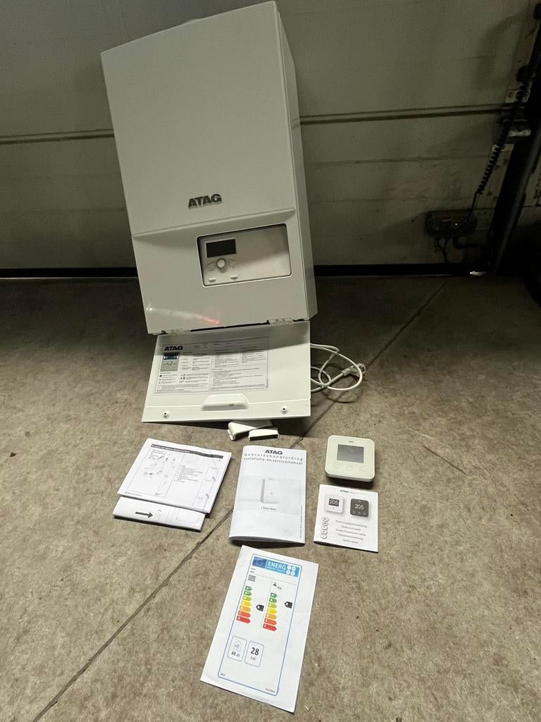 Atag cv ketel. I36 CZ. 5 jaar oud. Met Atag One thermostaat, Ophalen, Gebruikt, Gas, Overige soorten