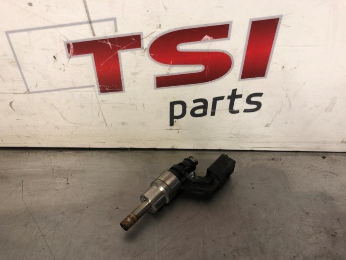 Injector (benzine injectie) van een Volkswagen Golf, 12 maanden garantie, -, Volkswagen, -