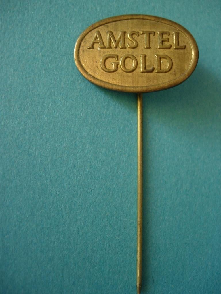 Speldje van Amstel Gold Bieden, Verzamelen, Speldjes, Pins en Buttons, Verzenden, Zo goed als nieuw, Merk, Speldje of Pin