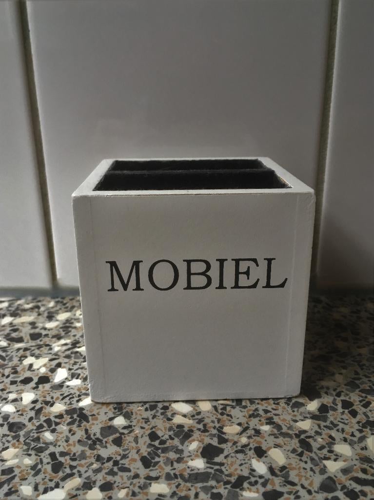 Leuk opberg bakje voor mobiele telefoons, Ophalen, Nieuw