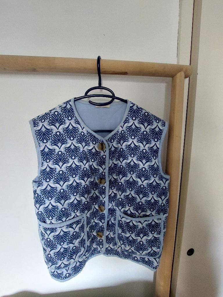 Hesje, Blauw, Maat 42/44 (L), Ophalen of Verzenden, Zo goed als nieuw