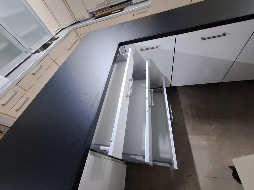 Complete keuken Compleet met APP 120Keukens op voorraad 2838, Wit, Hoekkeuken, Nieuw, Ophalen of Verzenden
