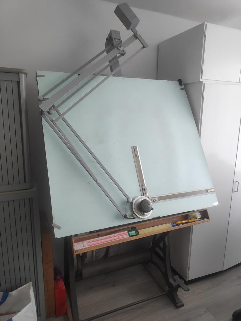 Tekenbord met ISIS tekenmachine., Diversen, Schrijfwaren, Gebruikt, Ophalen