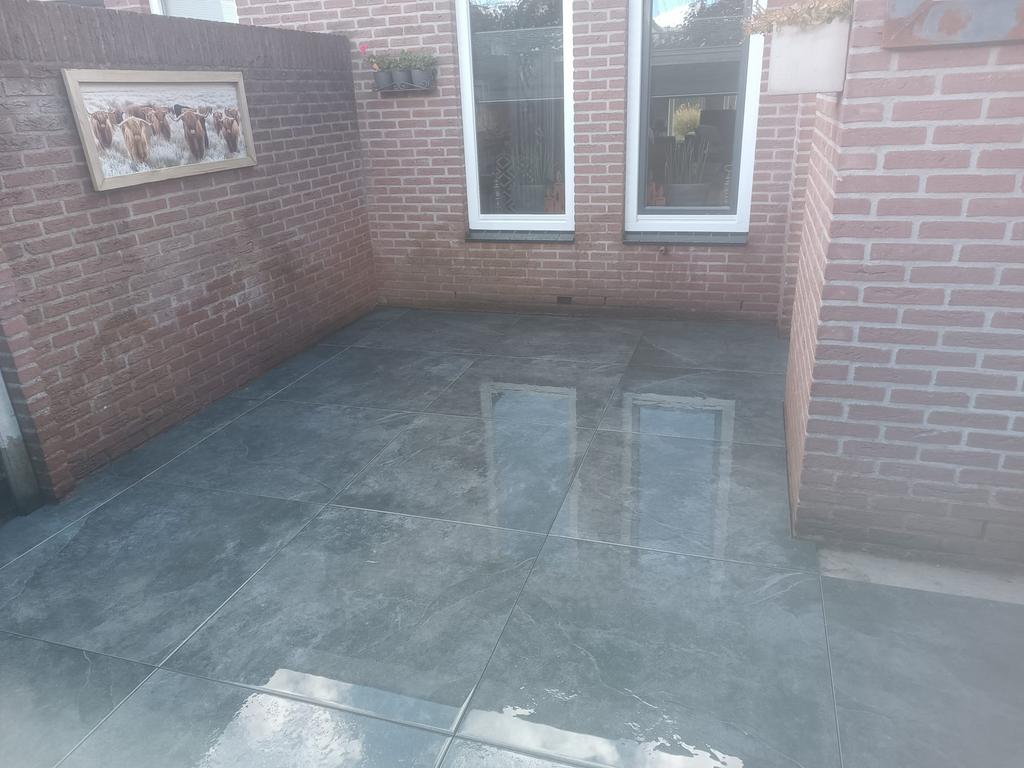 Stratenmaker & Tuinonderhoud., Ophalen, Gebruikt