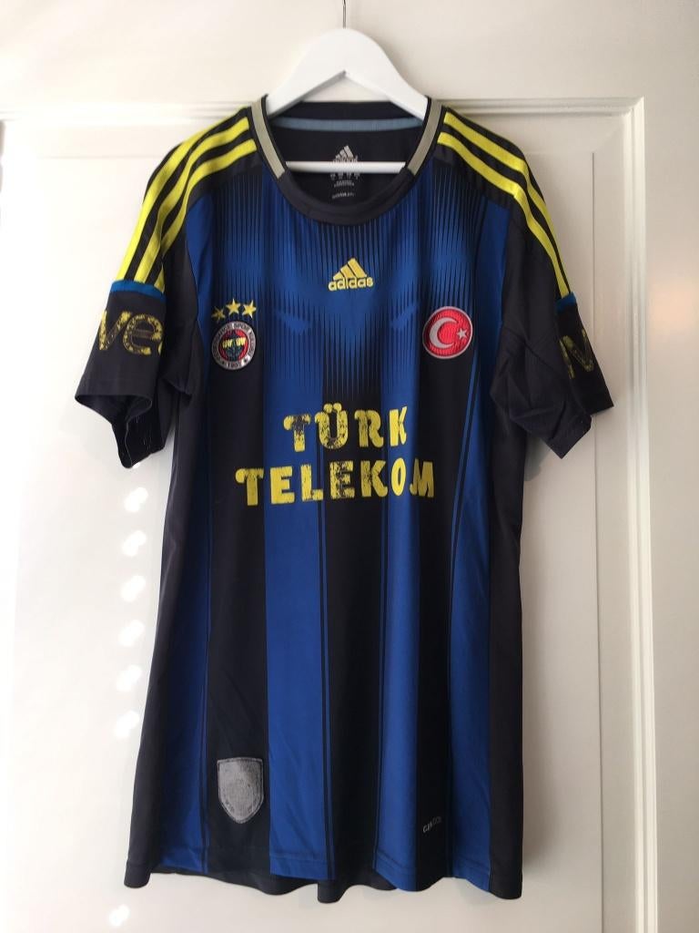 #176-011 Voetbalshirt Fenerbahce te koop! Maat 176, Sport en Fitness, Voetbal, Zo goed als nieuw, Shirt, Maat XS of kleiner, Verzenden