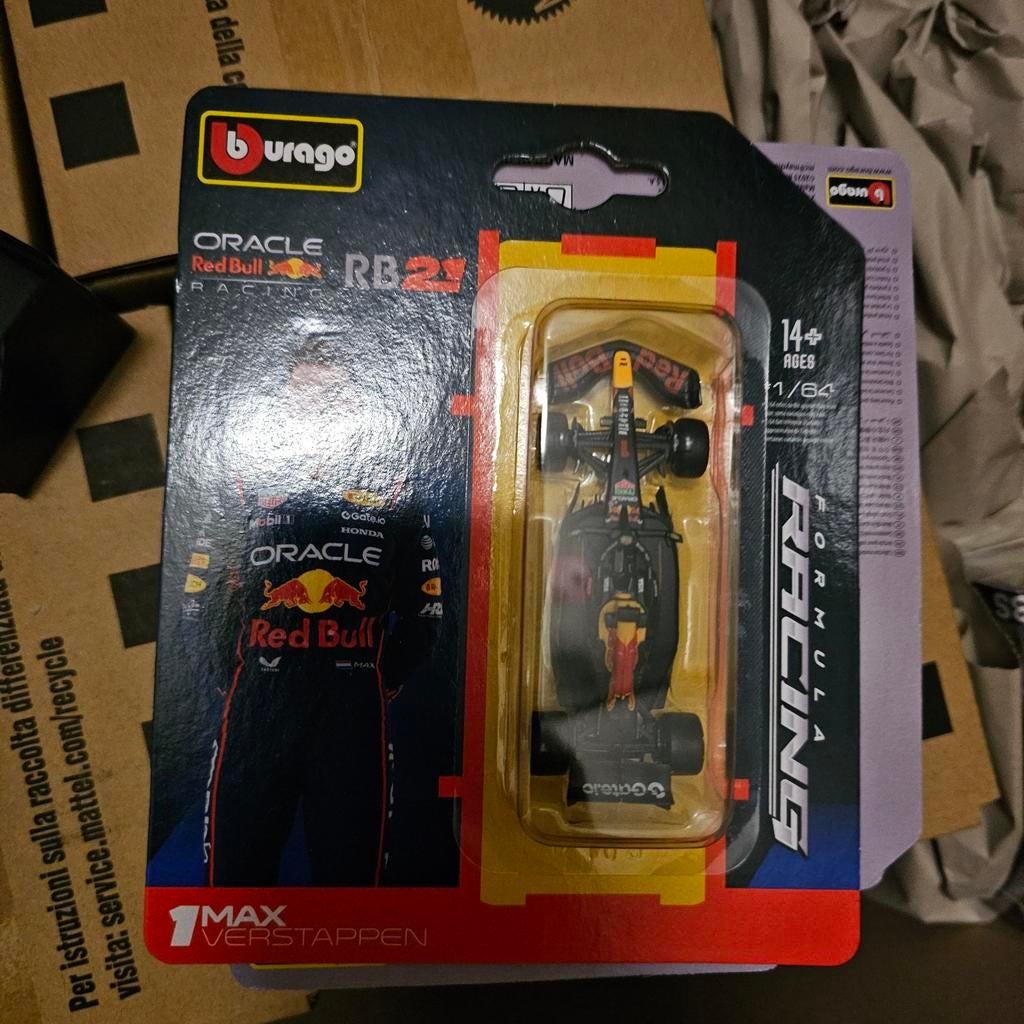 Burago Red Bull Racing RB2X Max Verstappen 1/64, Via G. di Vittorio, 11/A, 20876 Ornago MB, Italy, Burago, Nieuw, Ophalen of Verzenden