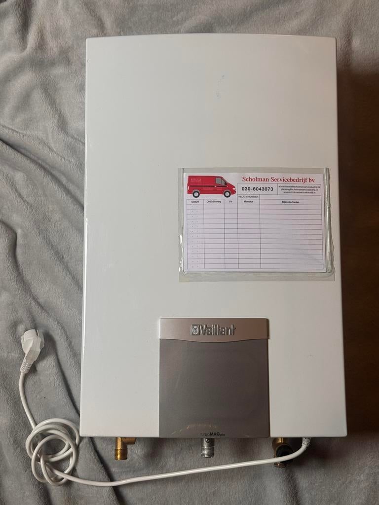 Vaillant turboMAG Plus geiser butaan/propaan, Doe-het-zelf en Verbouw, Geisers en Boilers, Ophalen of Verzenden, Zo goed als nieuw