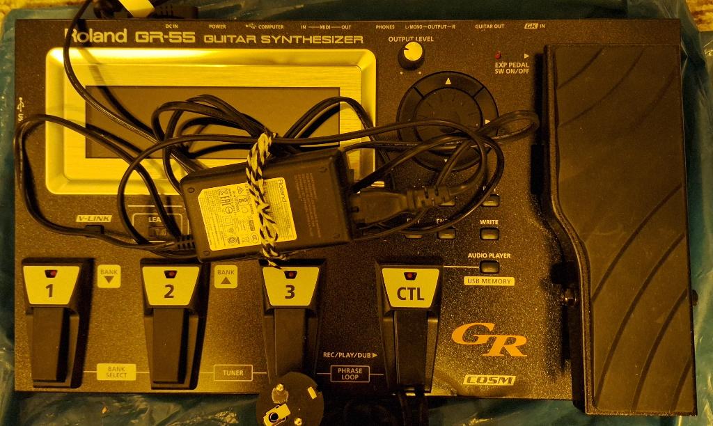 Roland GR-55 Gitaar Synthesizer, Muziek en Instrumenten, Ophalen of Verzenden, Zo goed als nieuw, Gitaar, Minder dan 50 watt