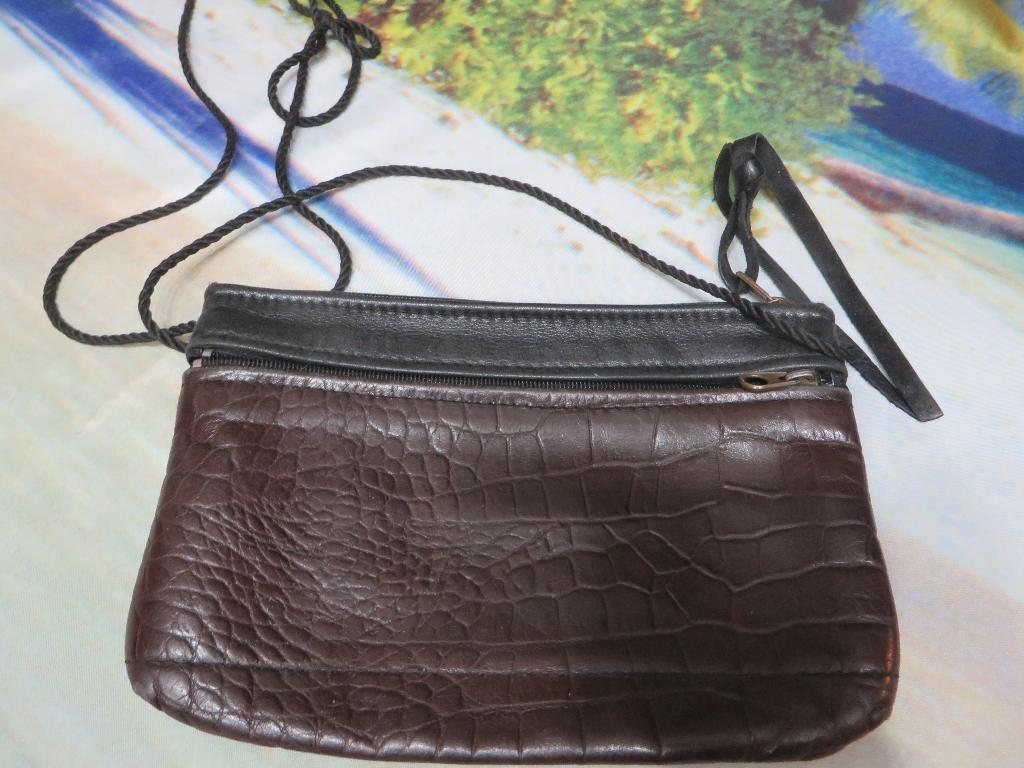 bruin zwart leren crossbody tasje handmade by Pat Halpen, Ophalen of Verzenden, Gebruikt, Zwart, Schoudertasje