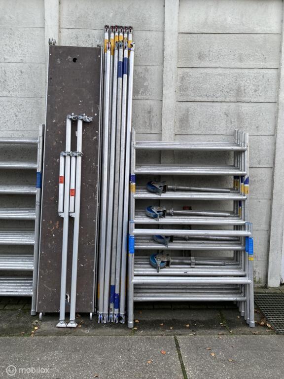 ASC rolsteiger 135x305x8,20 werkhoogte (Nieuw hout), Doe-het-zelf en Verbouw, Asc, Gebruikt, Ophalen of Verzenden, ASC