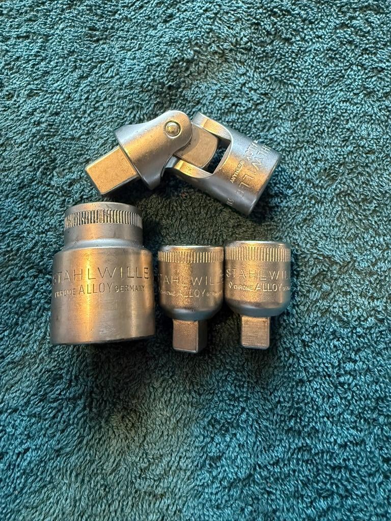 Stahlwille dop 52-24 en 510 cardankoppeling, Auto diversen, Autogereedschap, Ophalen of Verzenden, Zo goed als nieuw