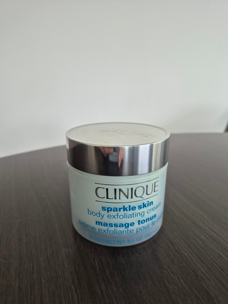 Clinique
Sparkle Skin Body Exfoliating, Ophalen of Verzenden, Nieuw, Overige typen