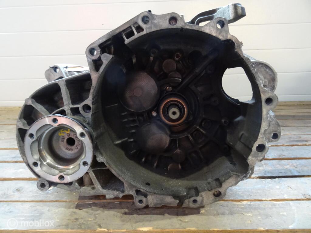 Versnellingsbak 6-BAK LXM 1.4TSI VW Tiguan 5N ('07-'15), Ophalen, Gebruikt