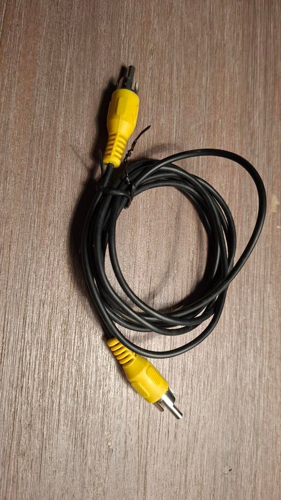 Gele Composiet Video Kabel. RCa Tulp stekker. 1.5 m, Ophalen of Verzenden, Gebruikt, Minder dan 2 meter, Tv-kabel