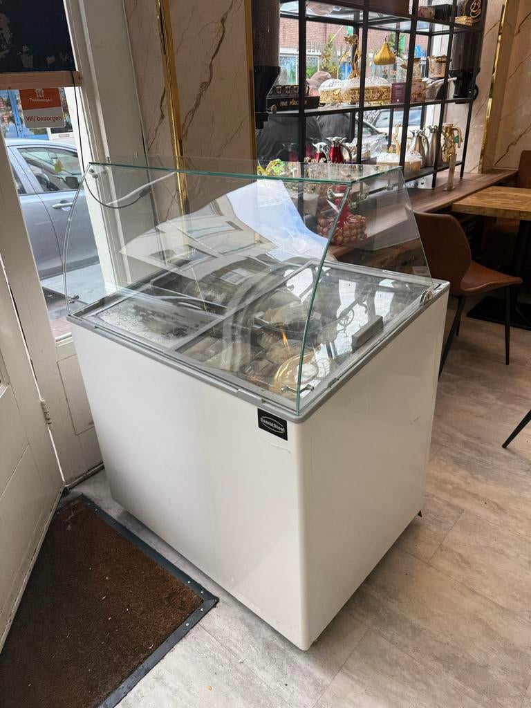 Schepijsvitrine te koop - Breda, Ophalen of Verzenden, Nieuw zonder verpakking, Koelen en Vriezen