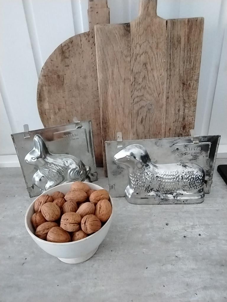 Bakblik pasen haas en een lammetje, Diversen, Pasen, Ophalen of Verzenden