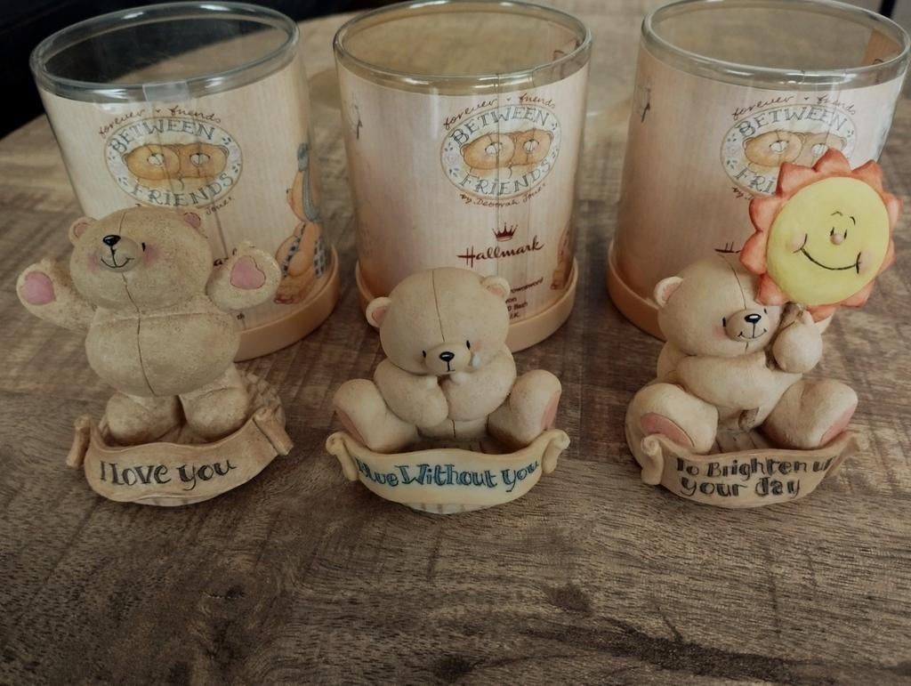 3 LEUKE FOREVER FRIENDS BEELDJES, Verzamelen, Beren en Cherished Teddies, Zo goed als nieuw, Beeldje, Forever Friends, Ophalen of Verzenden
