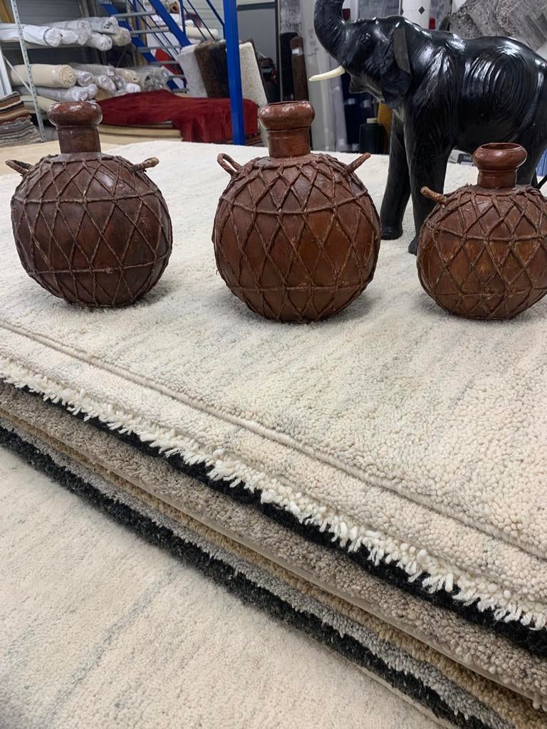 3x LEREN KRUIKEN! Handgemaakt in India! 99 Euro Per Set!, Huis en Inrichting, Woonaccessoires | Vazen, Ophalen, Overige materialen