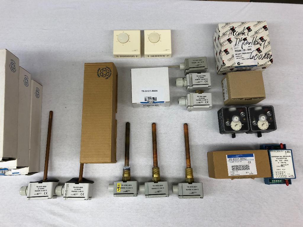 Johnson Controls sensoren (temperatuur, druk), Hobby en Vrije tijd, Elektronica-componenten, Ophalen of Verzenden, Gebruikt
