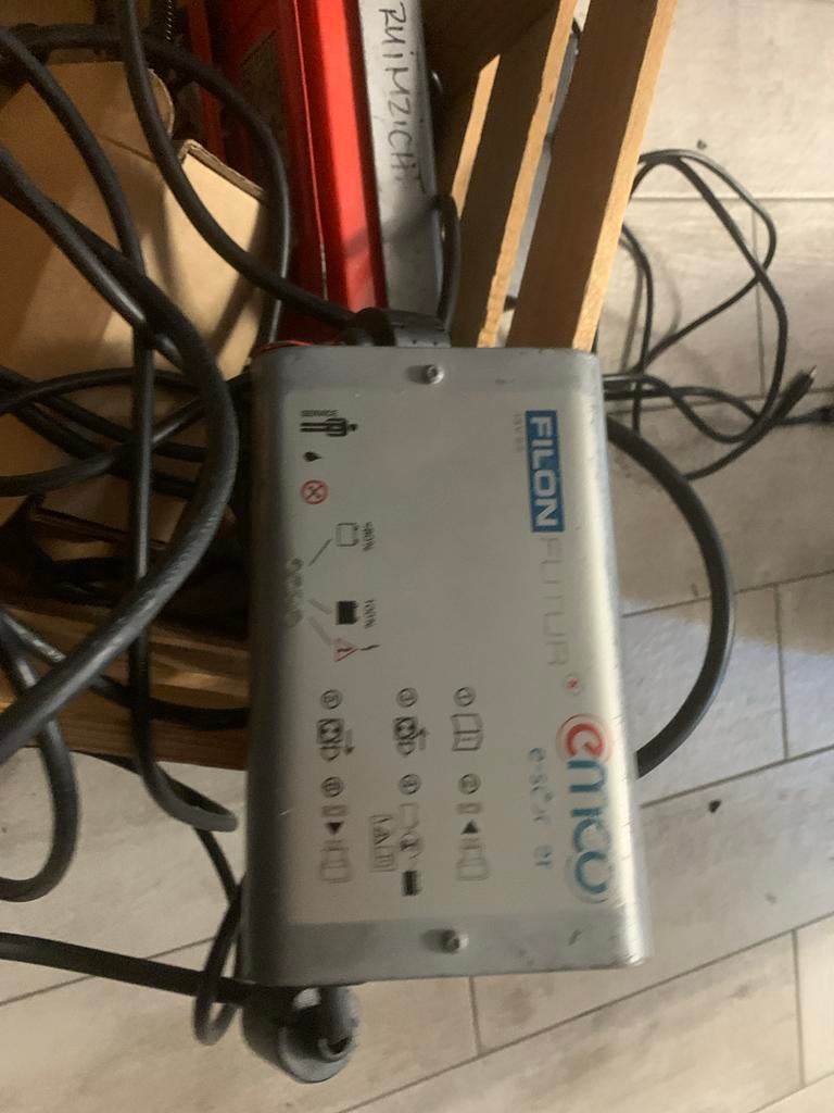 Oplader Emco Novi, Fietsen en Brommers, Snorfietsen en Snorscooters, Ophalen of Verzenden, Elektrisch, Overige merken