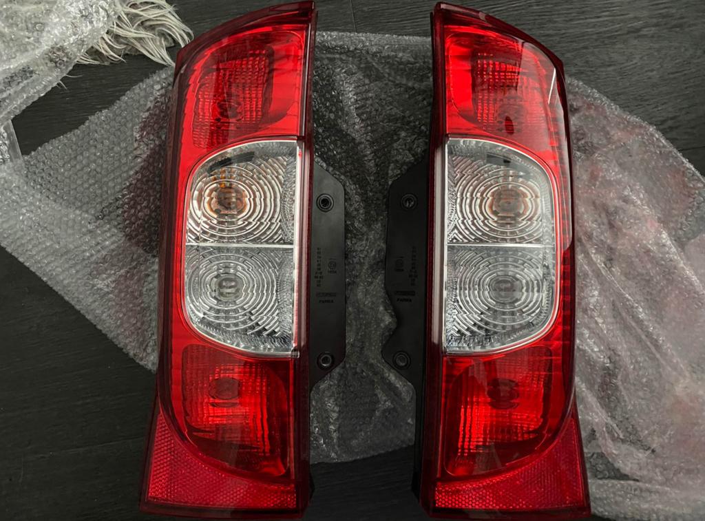 Set achterlichten Fiat Fiorino/Peugeot Bipper en Fiat Panda, Ophalen of Verzenden, Gebruikt, Citroën