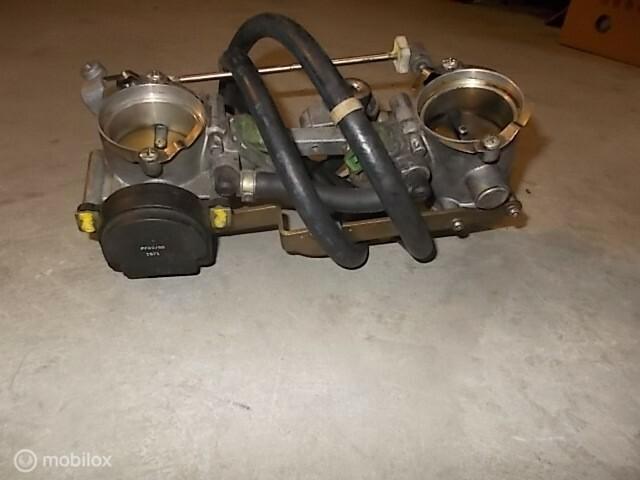 Gasklephuis gasklephuizen throttle bodies 888 851 916 S4, Motoren, Ophalen of Verzenden, Gebruikt