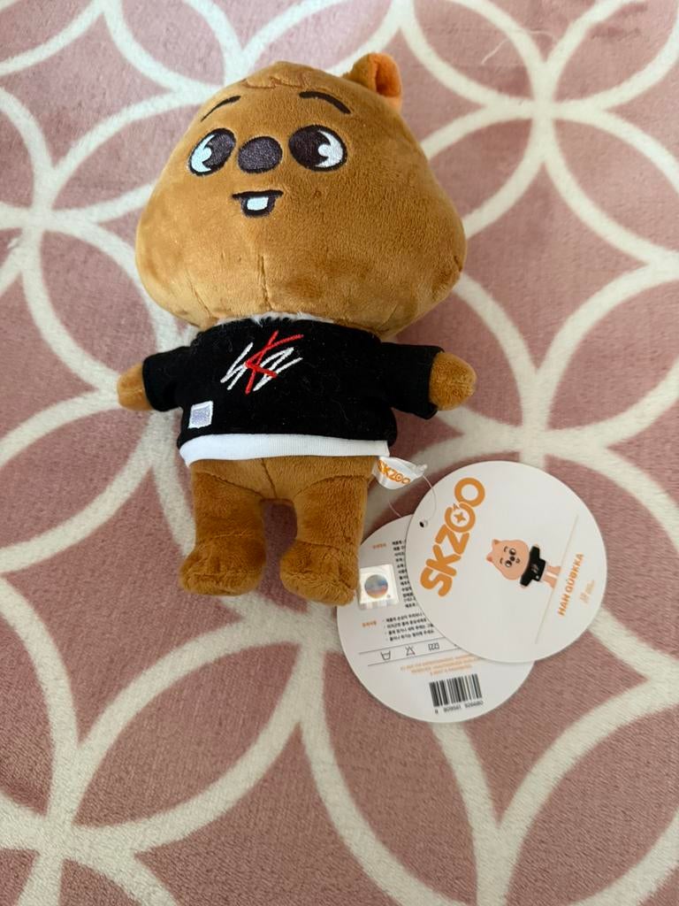 Stray Kids SKZOO Han Quokka original plush, Ophalen of Verzenden, Nieuw