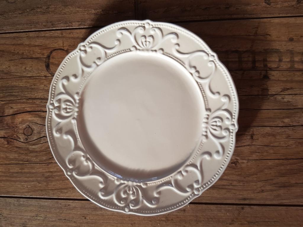 Bord countryfield crème met sierrand, Nieuw, Ophalen of Verzenden, Bord(en), Effen