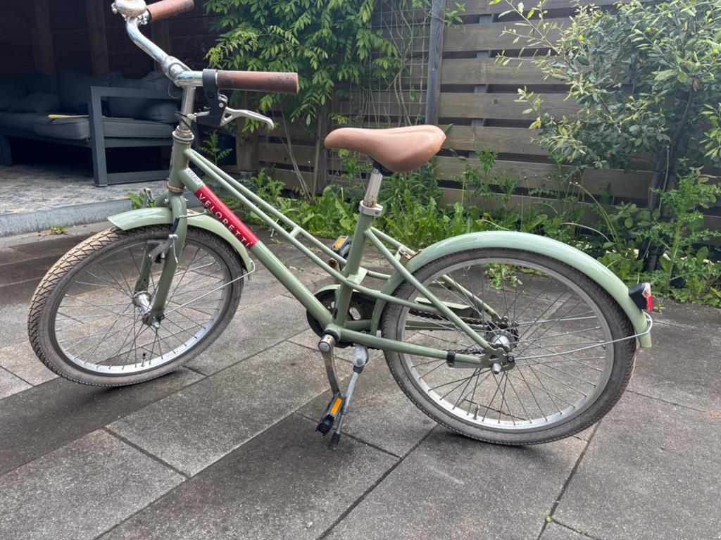 Te Koop: Stoere Veloretti Kinderfiets (20 inch) - Sage Green, Ophalen of Verzenden, Gebruikt, Terugtraprem, 20 inch of meer