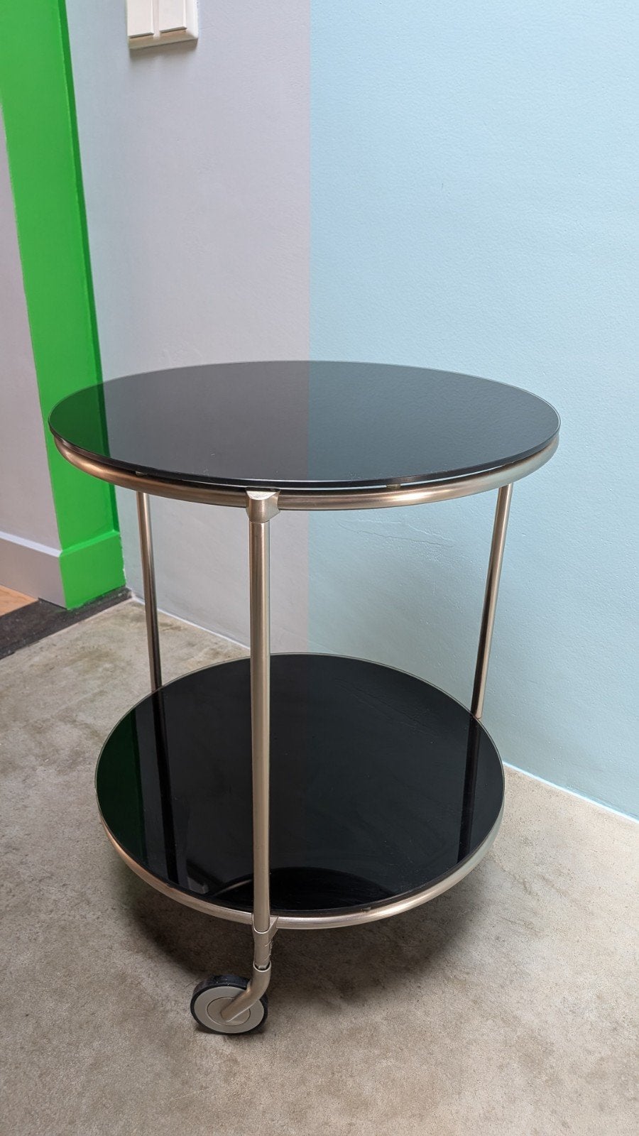 Vintage IKEA Strind bijzettafel door Ehlén Johans., Minder dan 55 cm, Rond, Glas, Ophalen