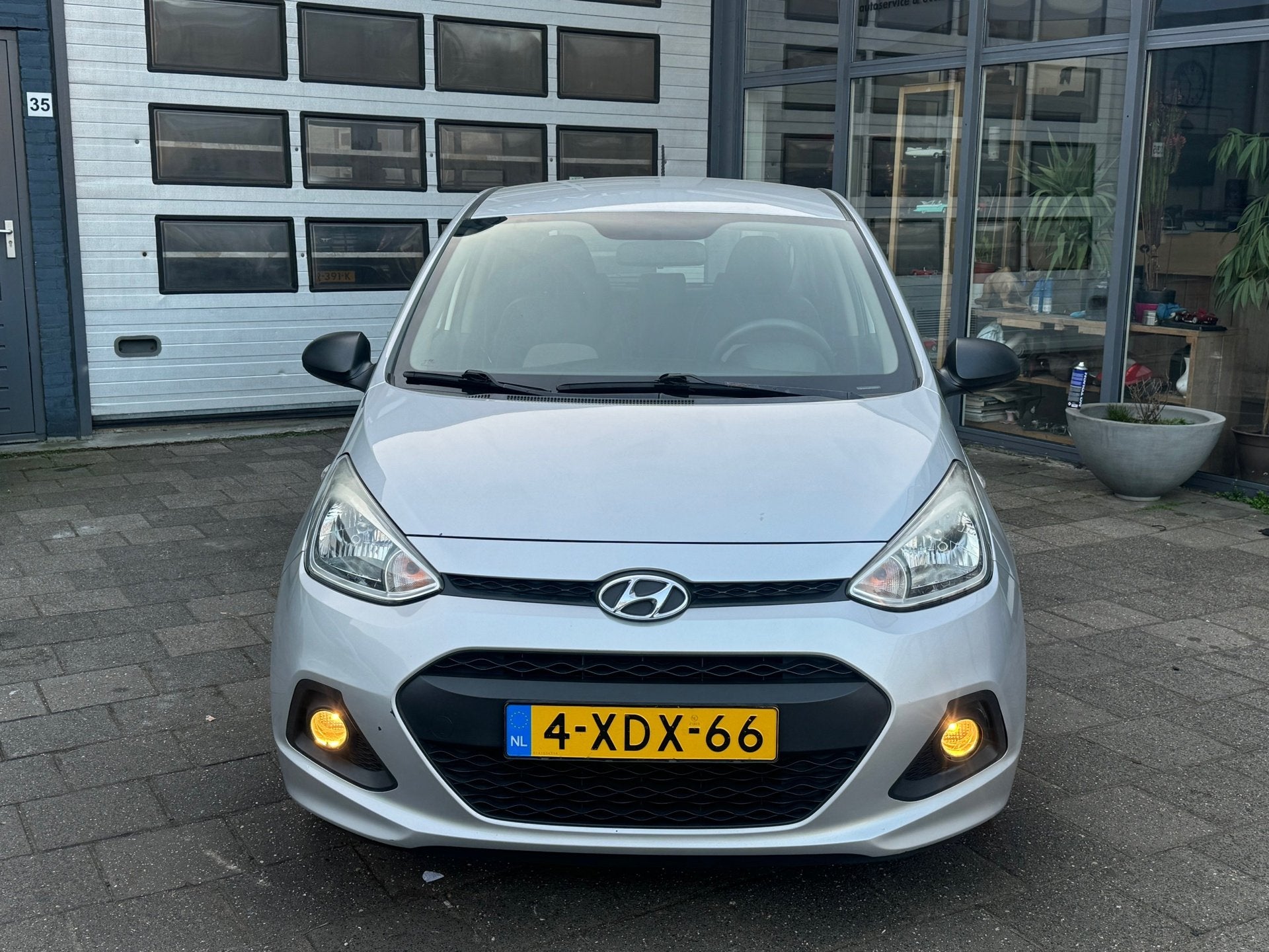 Hyundai I10 1.0i i-Motion | Airco | 5-DRS | NW APK, Auto's, Hyundai, Euro 5, Gebruikt, 31 €/maand, Bedrijf