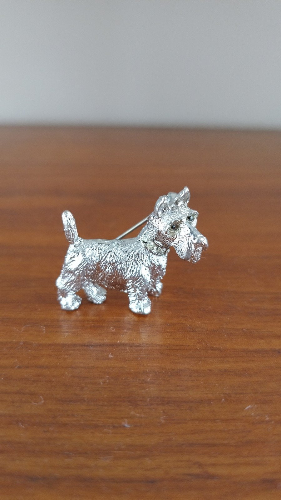 schotse terrier broche, Overige materialen, Minder dan 4 cm, Ophalen of Verzenden, Zo goed als nieuw