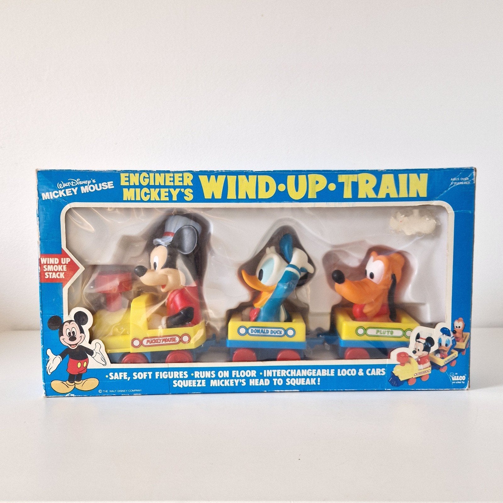 vintage disney speelgoed trein in verpakking, Kolibrivintagehal@gmail.com, Aaldertgeertsstraat 43 Olst, Beeldje of Figuurtje, Kolibri vintage