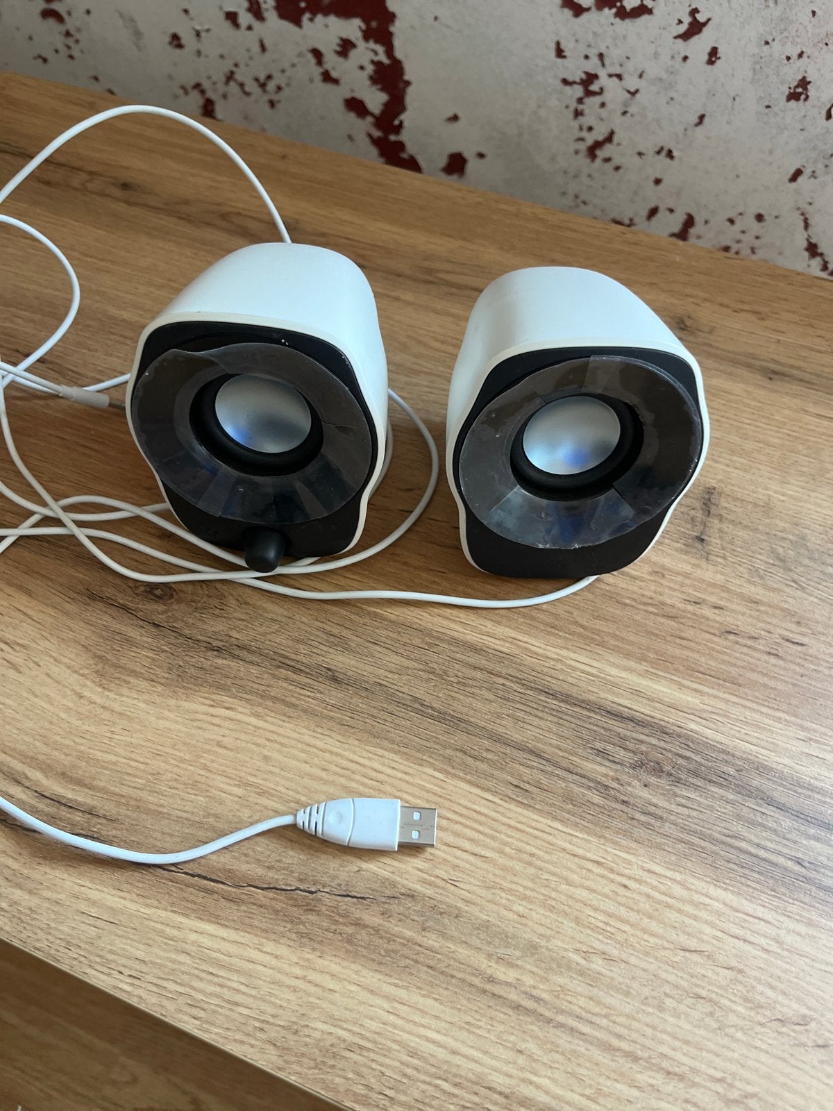 Compacte computerboxjes met USB-voeding en 3.5mm jack, Computers en Software, Pc speakers, Gebruikt, Audiokanaal 2.0, Ophalen