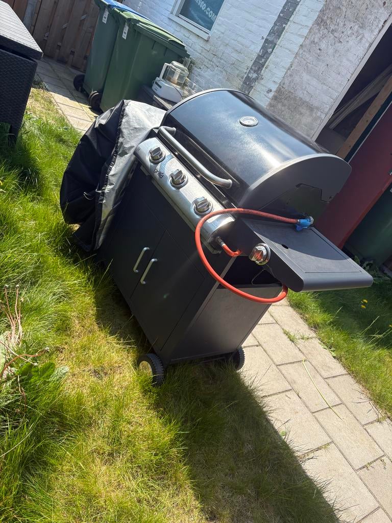Grilld gasbarbecue met hoes - Zo goed als nieuw, Ophalen of Verzenden, Zo goed als nieuw