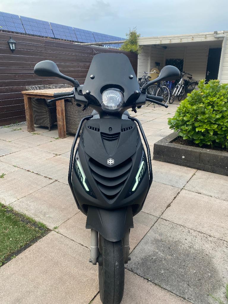 Piaggio Zip 4 takt, Fietsen en Brommers, Scooters | Piaggio, Ophalen, Gebruikt, Maximaal 45 km/u, Zip