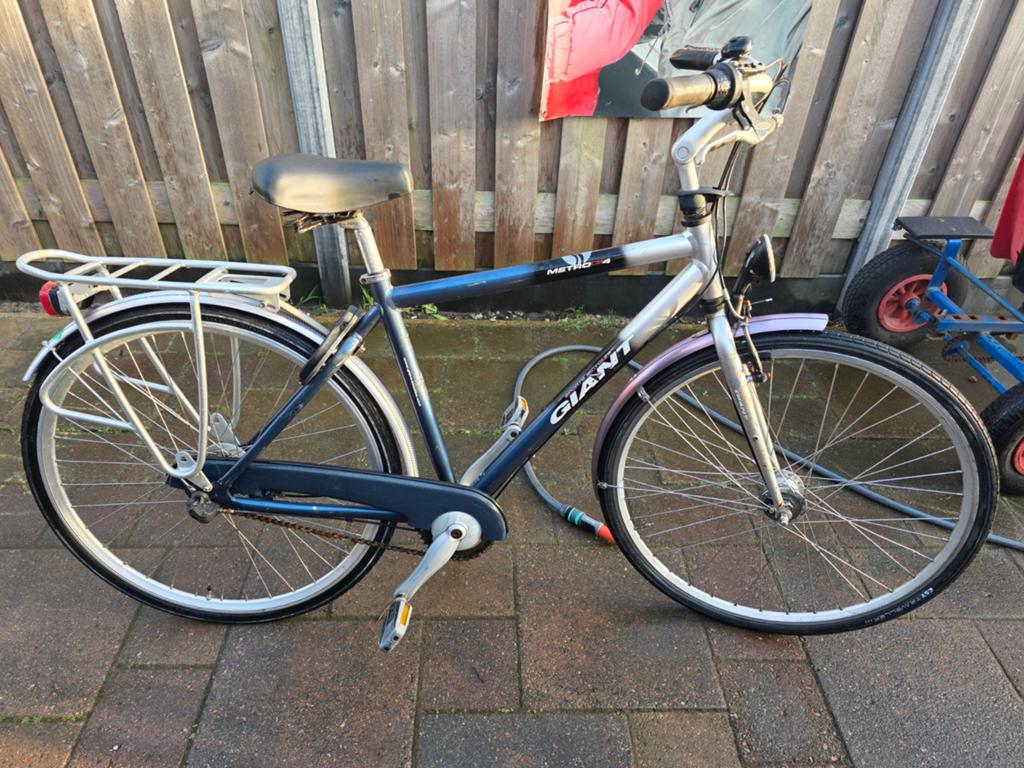 Nette Giant herenfiets 28 inch met 3 versnellingen, Ophalen, Gebruikt, Giant, Versnellingen