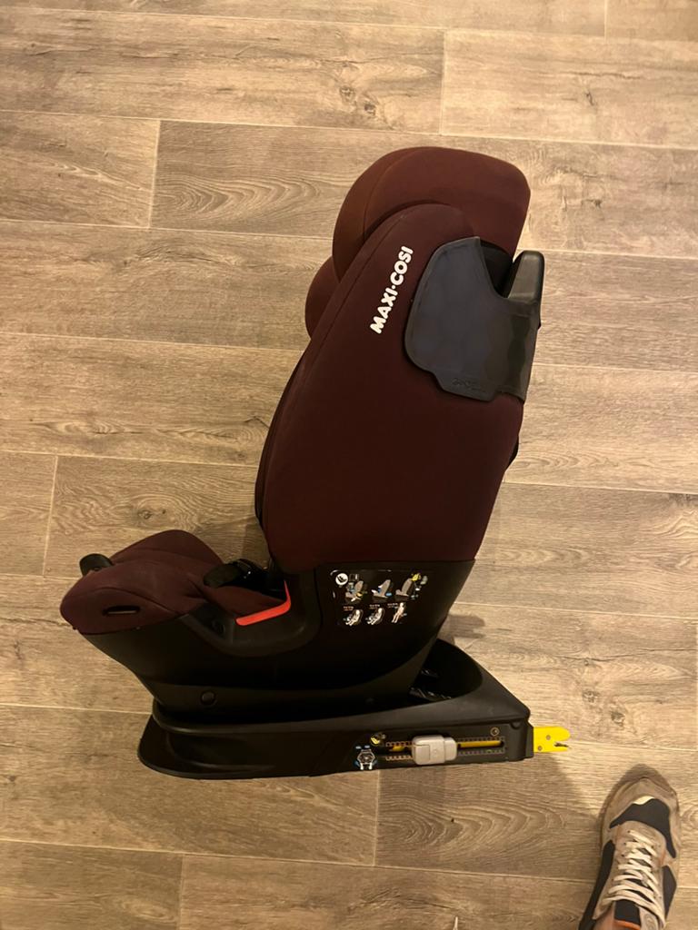 Maxi cosi autostoel, Ophalen, Autogordel, 9 t/m 18 kg, Zo goed als nieuw