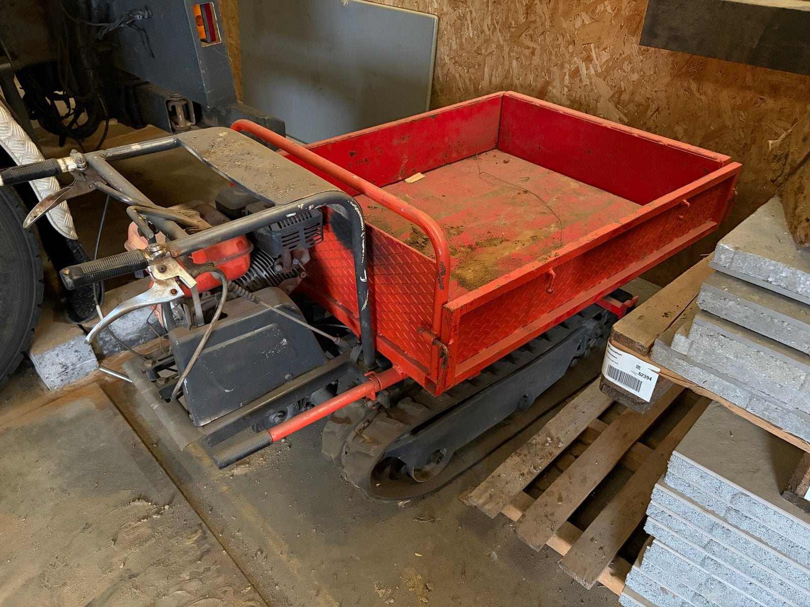 Motor kruiwagen op rupsen met benzinemotor, Ophalen